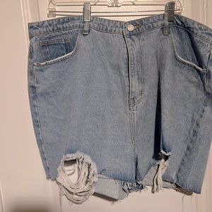 Light-wash Cut-up Jean Shorts Plus Size